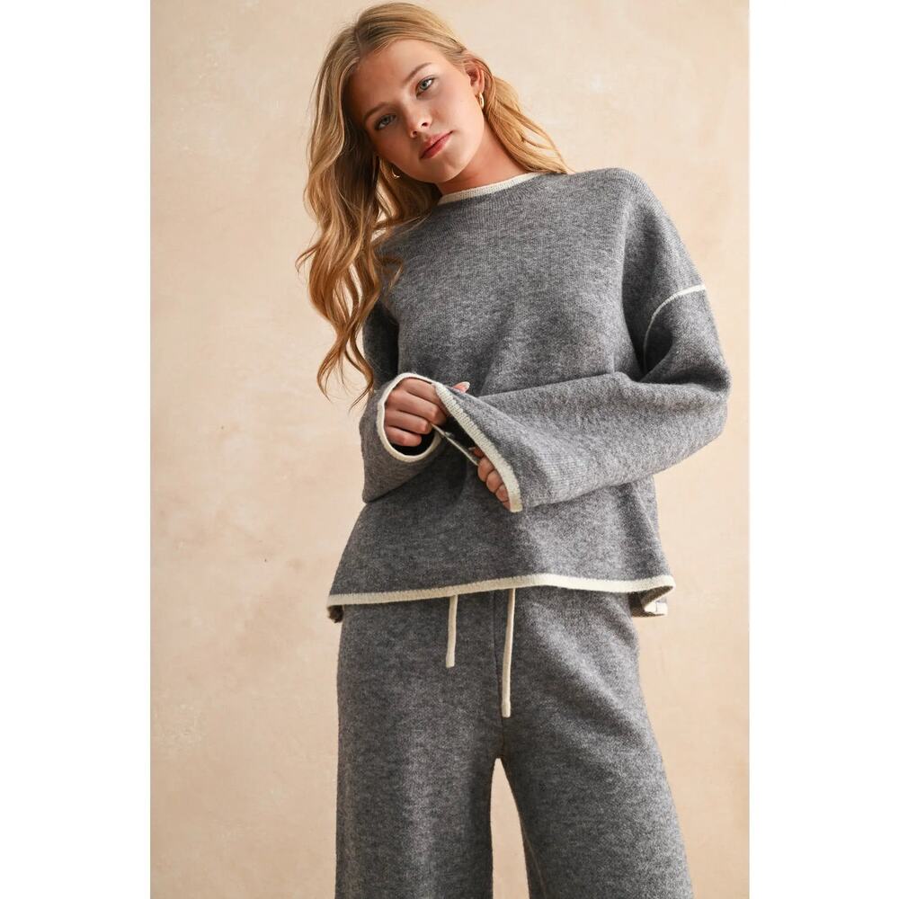 MIOU MUSE Gray High Neck Wide Sleeve Get Cozy Boxy Sweater Size Large